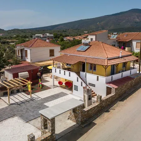 Elpis 2 Apartment